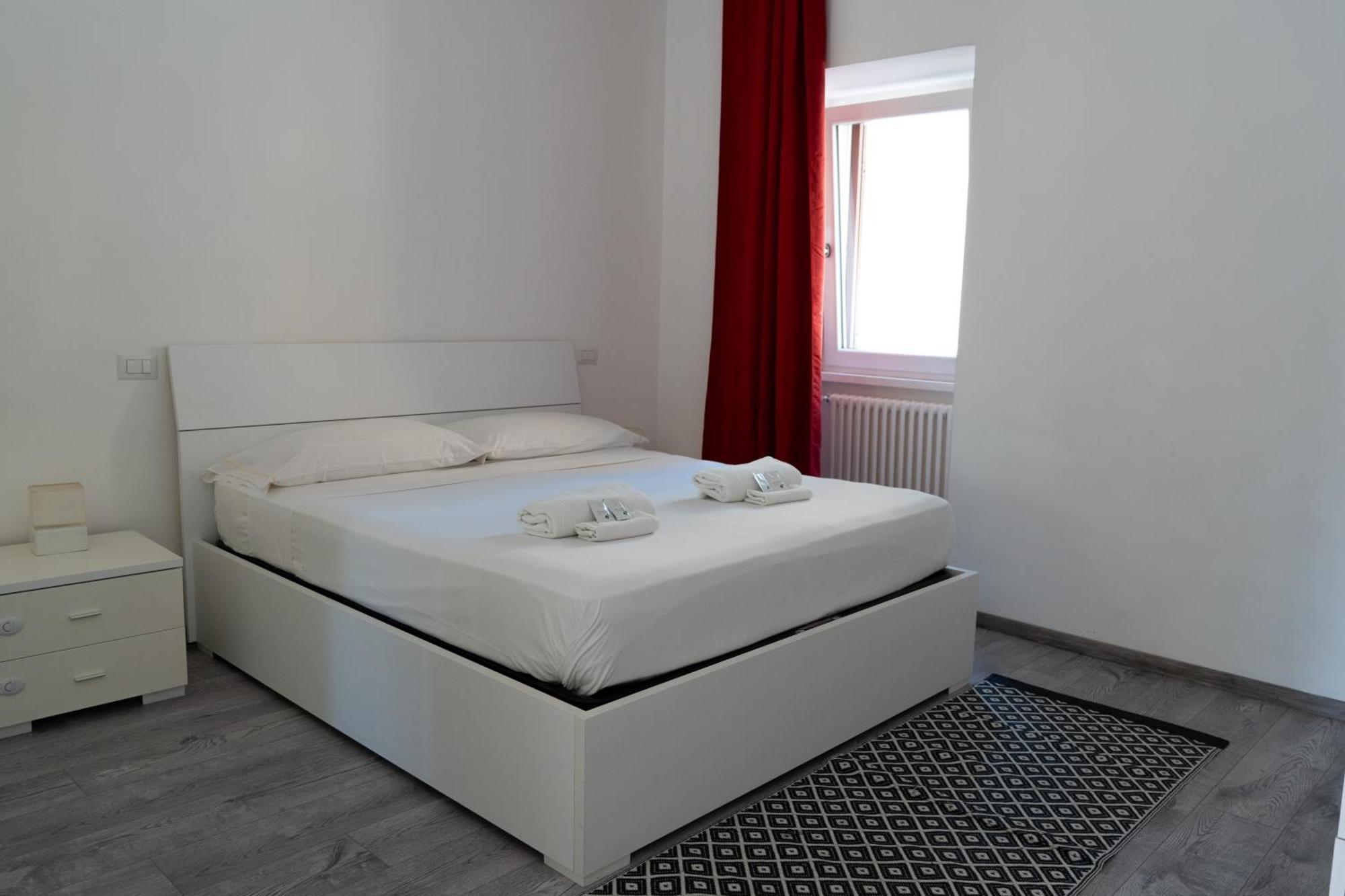 Vm Apartahotel
